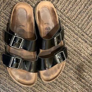 Birkenstock’s size 40 Arizona style